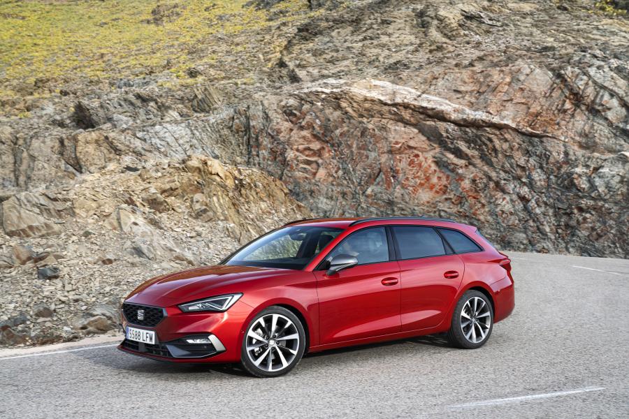  Seat Leon Sportstourer FR 2020 года  (WW) (фото 12 из 29)
